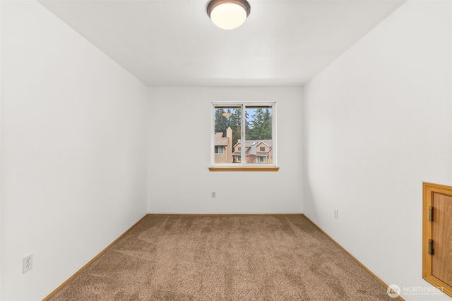 606 Malibu Drive SE, Lacey, WA 98503