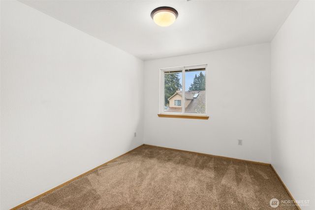 606 Malibu Drive SE, Lacey, WA 98503