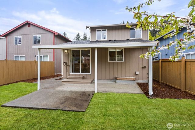 606 Malibu Drive SE, Lacey, WA 98503