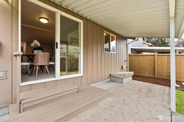 606 Malibu Drive SE, Lacey, WA 98503