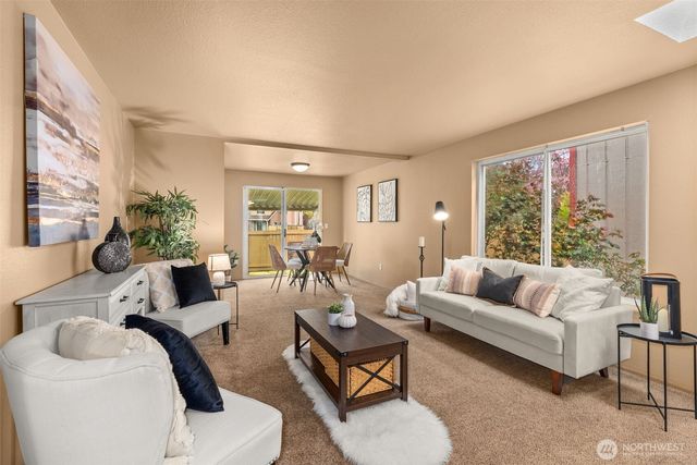 606 Malibu Drive SE, Lacey, WA 98503