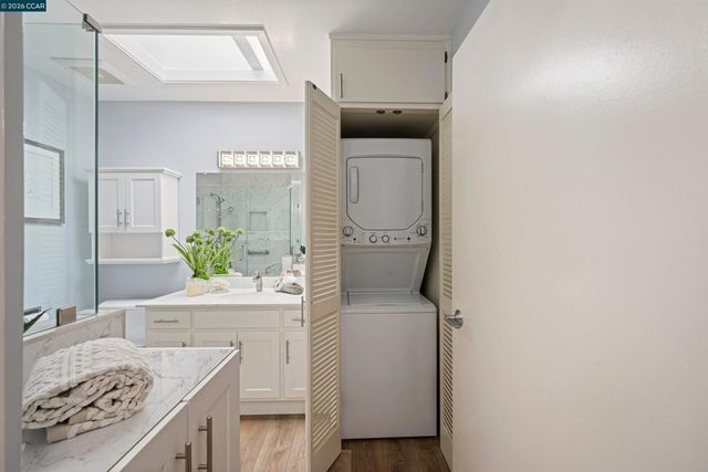 2817 Golden Rain Rd 7, Walnut Creek, CA 94595