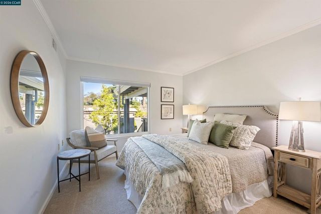 2817 Golden Rain Rd 7, Walnut Creek, CA 94595