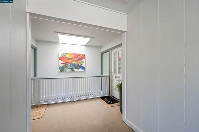 2817 Golden Rain Rd 7, Walnut Creek, CA 94595