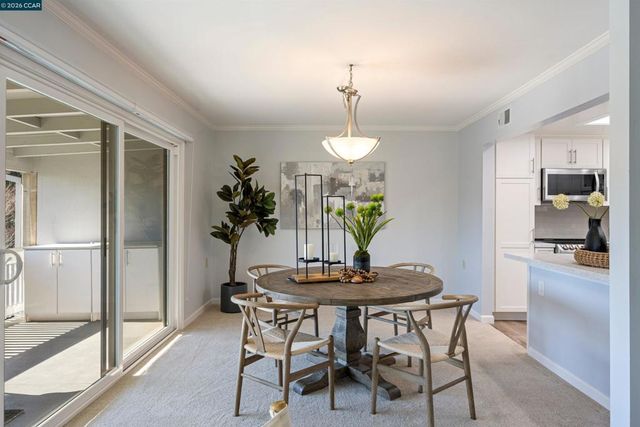 2817 Golden Rain Rd 7, Walnut Creek, CA 94595