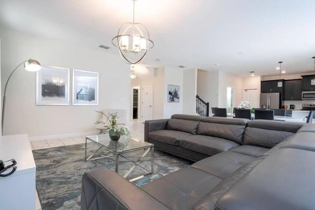 8836 CRUDEN BAY COURT, Davenport, FL 33896