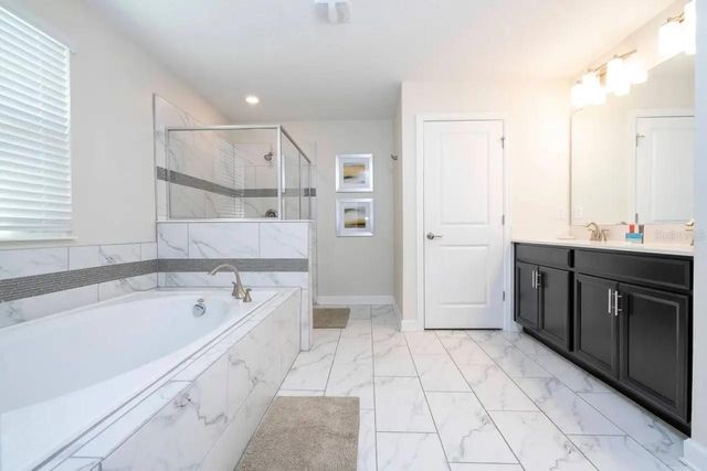 8836 CRUDEN BAY COURT, Davenport, FL 33896