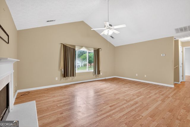 5285 Hillcrest Glenn Drive, Sugar Hill, GA 30518