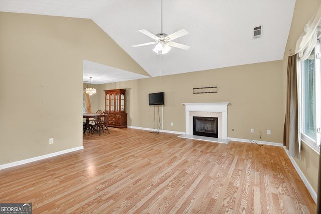 5285 Hillcrest Glenn Drive, Sugar Hill, GA 30518
