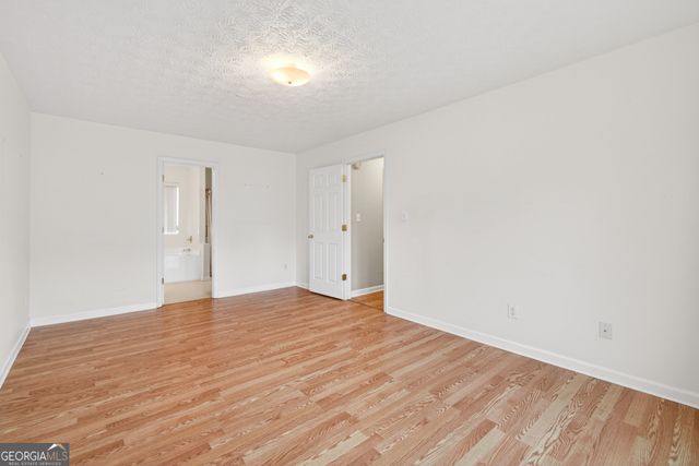 5285 Hillcrest Glenn Drive, Sugar Hill, GA 30518