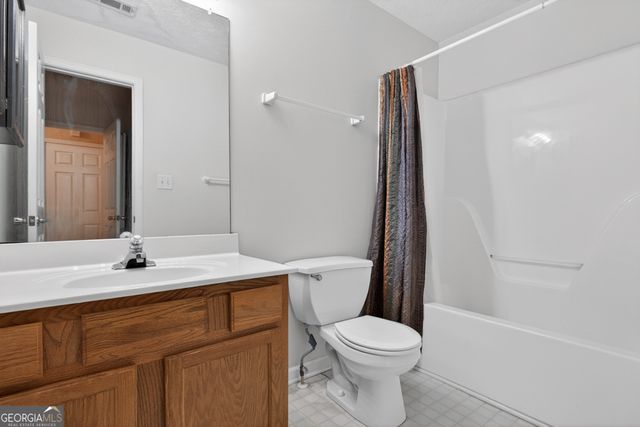 5285 Hillcrest Glenn Drive, Sugar Hill, GA 30518