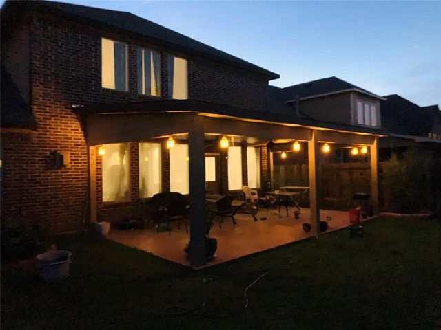 9406 Heath River Lane, Cypress, TX 77433