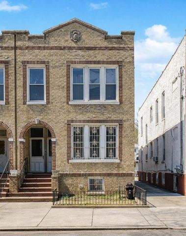 2280 E 22nd Street, New York City, NY 11229
