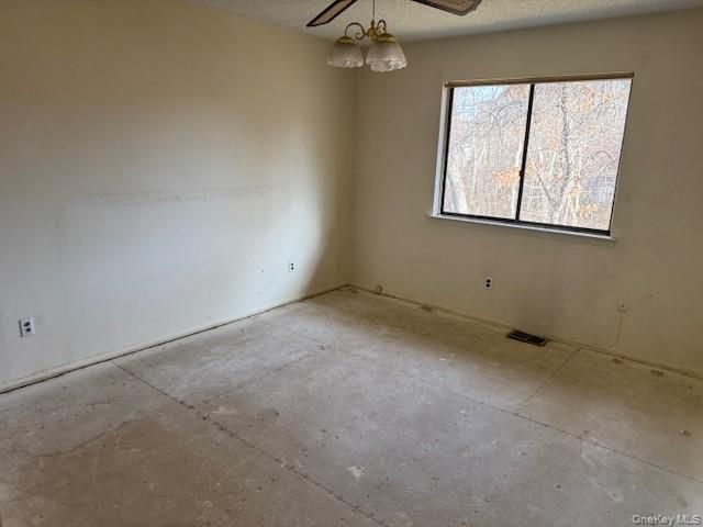 88 Drexelgate Court, Middle Island, NY 11953