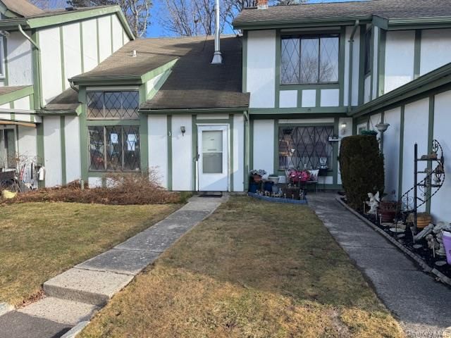 88 Drexelgate Court, Middle Island, NY 11953