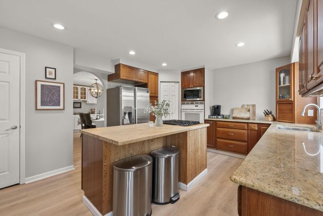 96 Chenango Drive, Powell, OH 43065