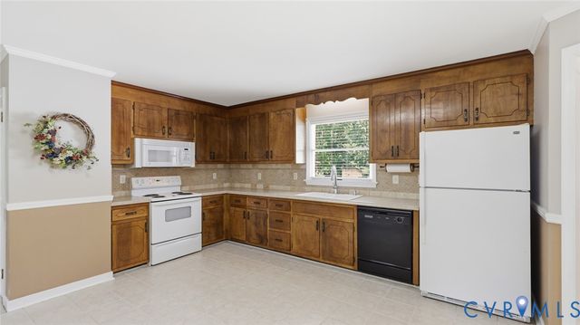 1611 Otterdale Rd, Midlothian, VA 23114