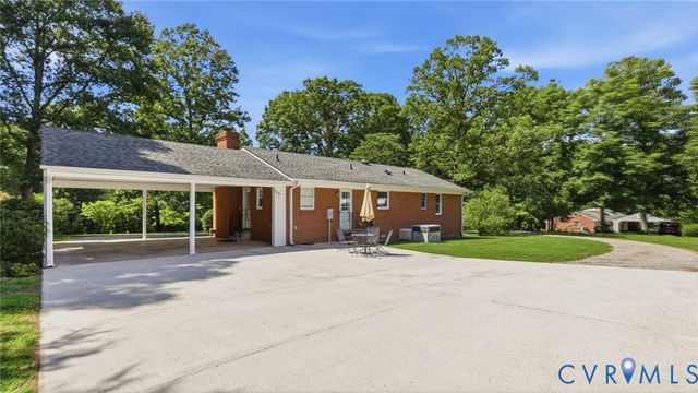 1611 Otterdale Rd, Midlothian, VA 23114
