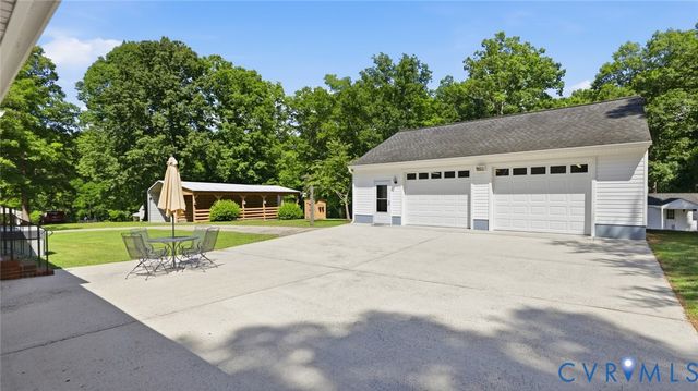 1611 Otterdale Rd, Midlothian, VA 23114
