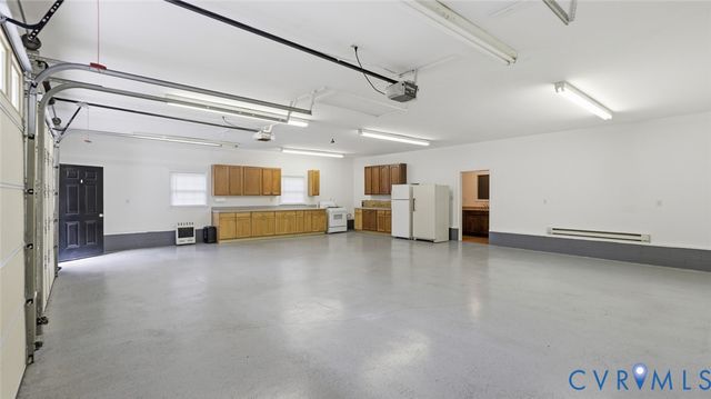 1611 Otterdale Rd, Midlothian, VA 23114