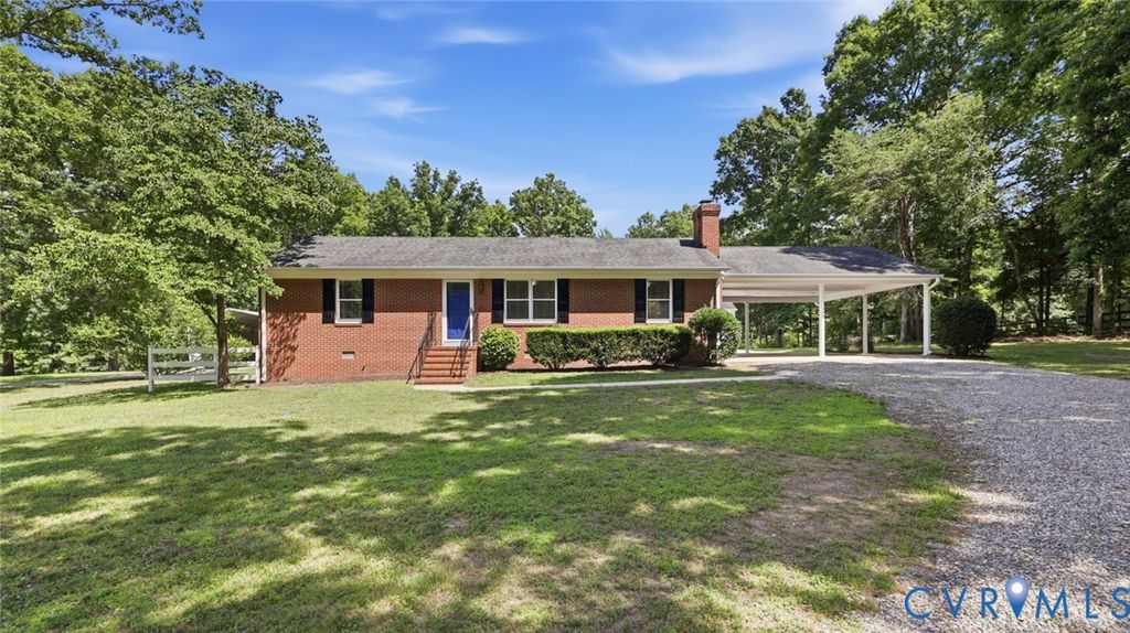 1611 Otterdale Rd, Midlothian, VA 23114