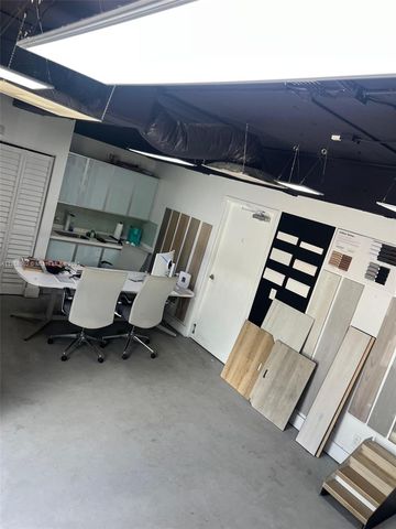 13405 SW 128th St 208, Miami, FL 33186