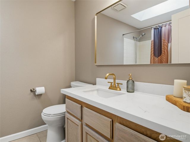 12741 SE 279th Court, Kent, WA 98030
