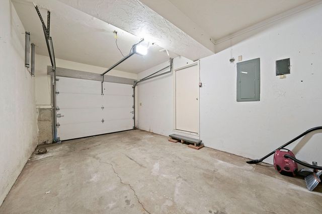 117 Tall Oaks Dr I, Weymouth, MA 02190