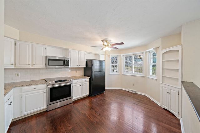 117 Tall Oaks Dr I, Weymouth, MA 02190