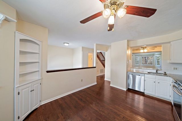 117 Tall Oaks Dr I, Weymouth, MA 02190