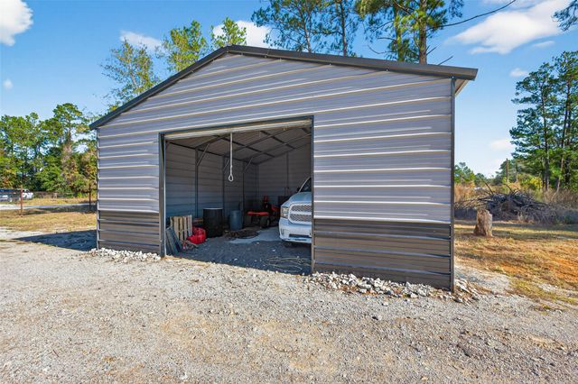 12314 County Road 37495, Cleveland, TX 77327