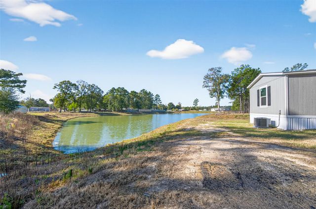 12314 County Road 37495, Cleveland, TX 77327