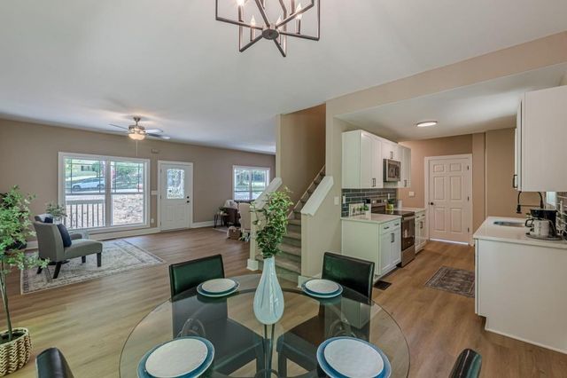 10965 Highridge Court, Hampton, GA 30228