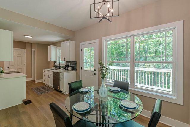 10965 Highridge Court, Hampton, GA 30228