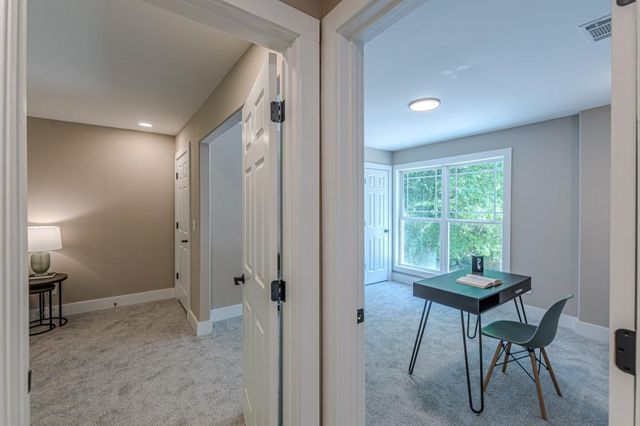 10965 Highridge Court, Hampton, GA 30228