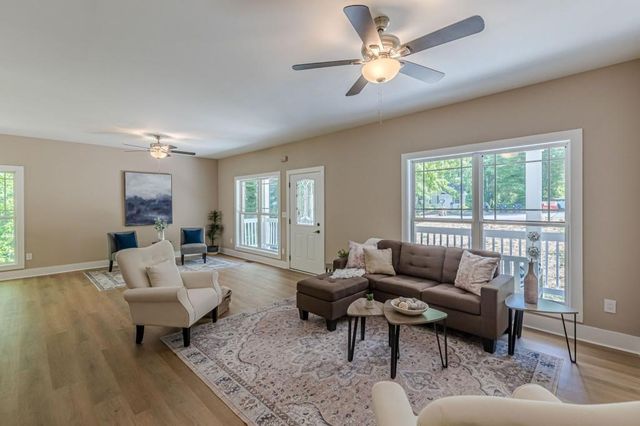 10965 Highridge Court, Hampton, GA 30228