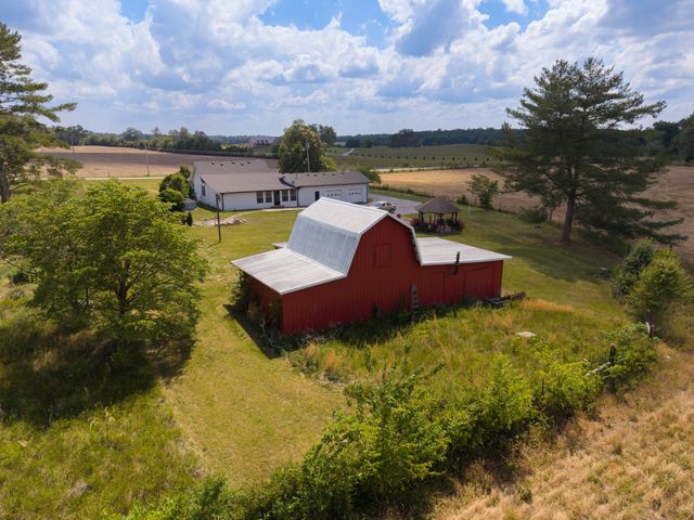 4232 Old Nashville Hwy, Mcminnville, TN 37110