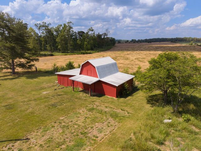 4232 Old Nashville Hwy, Mcminnville, TN 37110