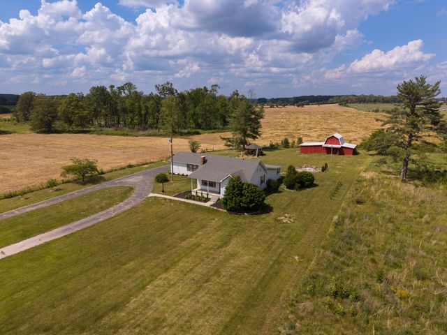 4232 Old Nashville Hwy, Mcminnville, TN 37110