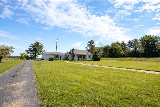 4232 Old Nashville Hwy, Mcminnville, TN 37110