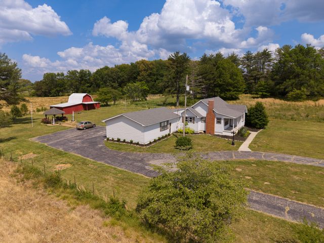 4232 Old Nashville Hwy, Mcminnville, TN 37110