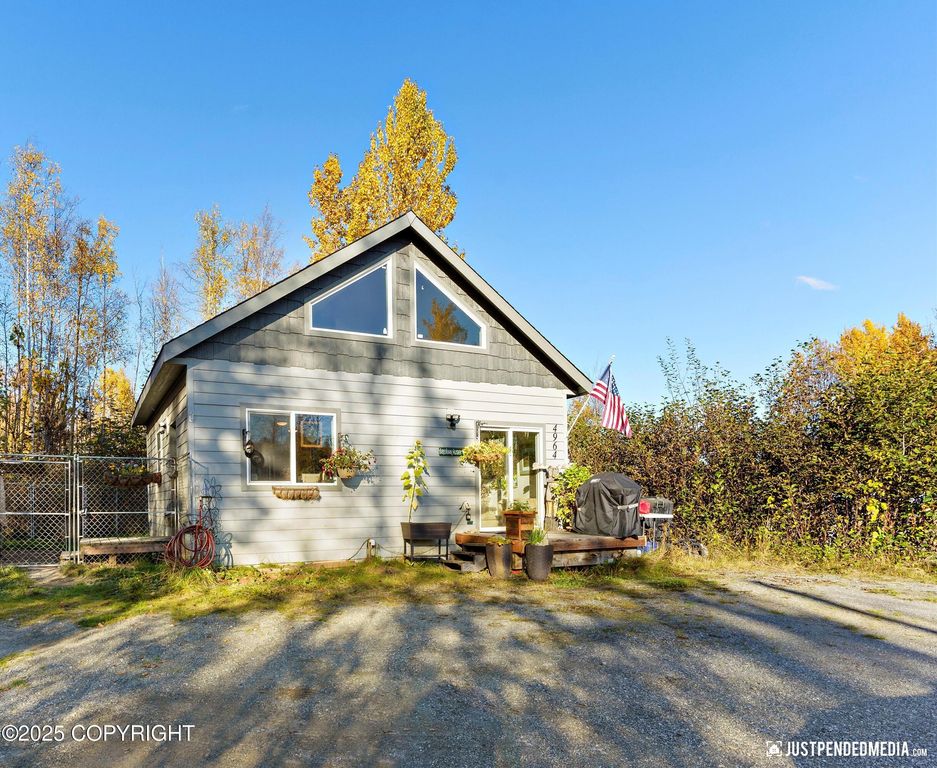 4964 S Emerald Way, Wasilla, AK 99652