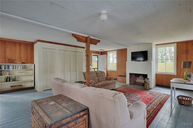 6 Manhattan Island, Alexandria, NY 13607