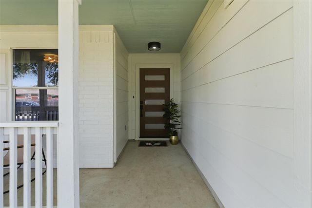 197 Donatello, Kyle, TX 78640