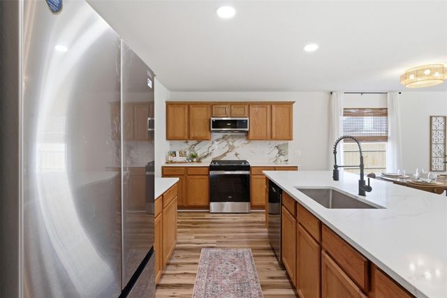 197 Donatello, Kyle, TX 78640