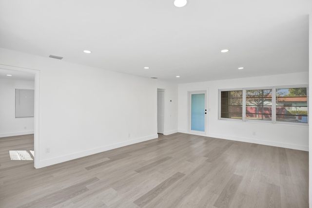 1401 S 16th Avenue, Hollywood, FL 33020