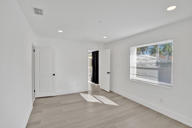 1401 S 16th Avenue, Hollywood, FL 33020