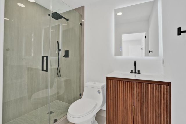 1401 S 16th Avenue, Hollywood, FL 33020