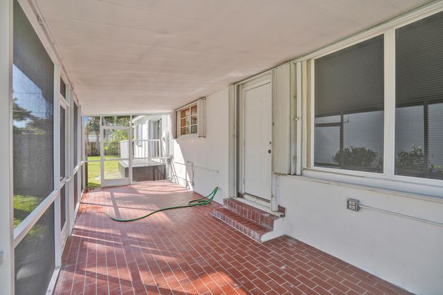 1401 S 16th Avenue, Hollywood, FL 33020