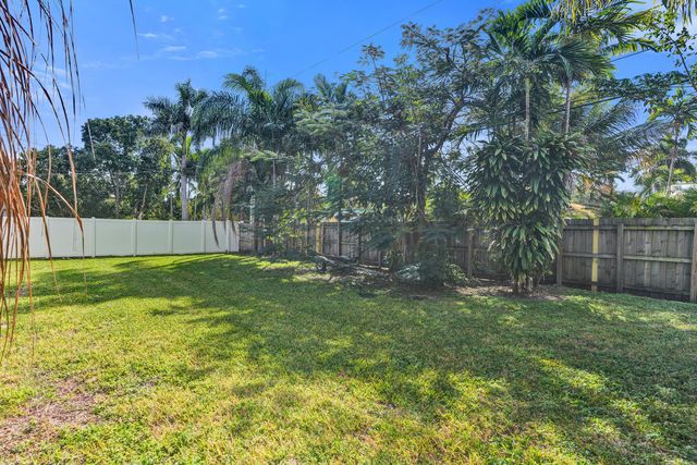 1401 S 16th Avenue, Hollywood, FL 33020